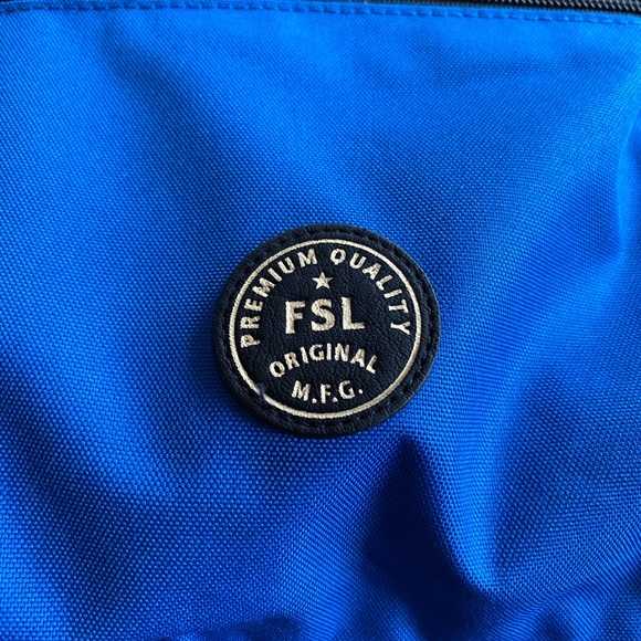 FOSSIL Backpack with laptop sleeve Red and Blue Like New - Picture 4 of 6